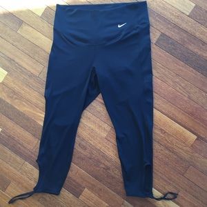 NIKE Training Ribbed Leggings